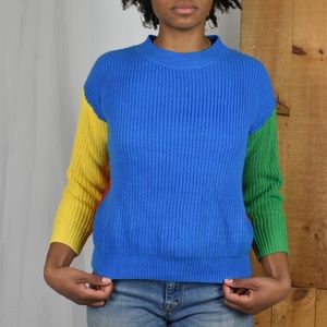 Medium 90s vibe multicolor crew neck knit sweater